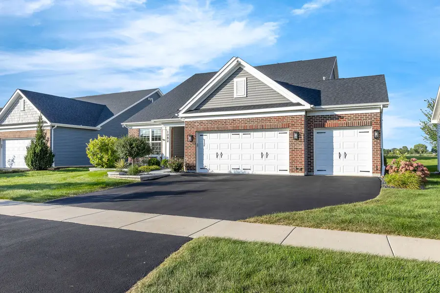 1082 Bernice Drive, Bolingbrook, IL 60490 - #3