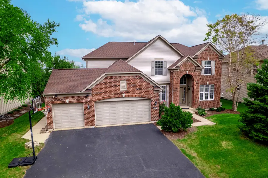 196 Chapin Way, Oswego, IL 60543 - #3