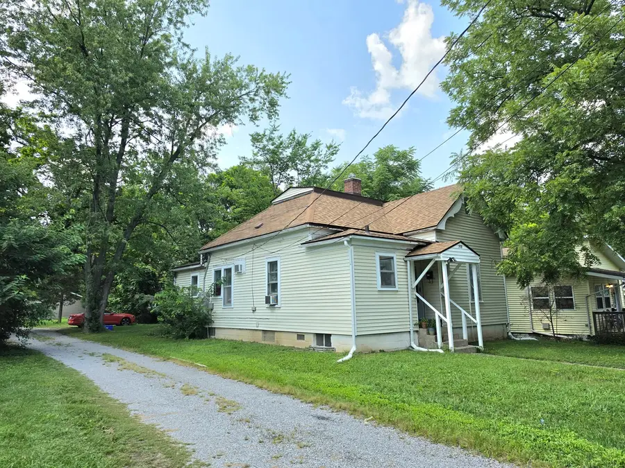 508 N Michaels Street, Carbondale, IL 62901 - #3