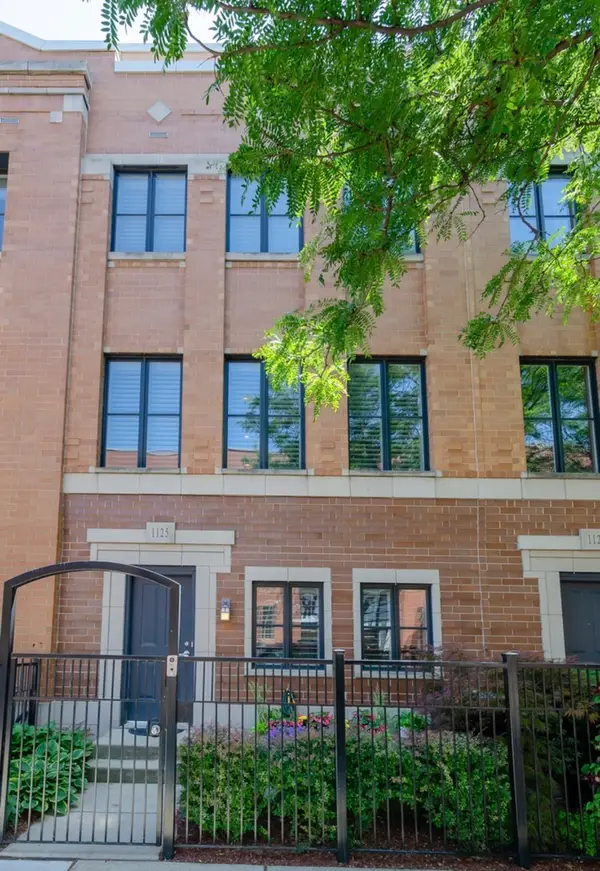 1125 W Monroe Street, Chicago, IL 60607