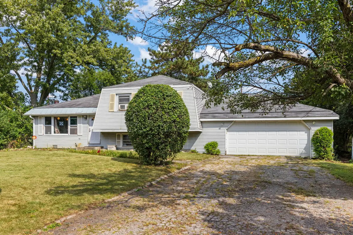 1N043 Darling Street, Carol Stream, IL 60188 - #1