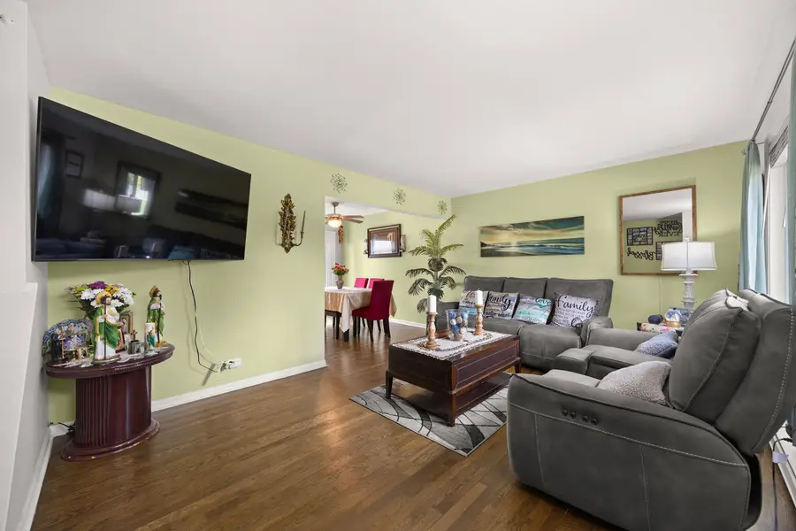 1S137 Eliot Lane, Villa Park, IL 60181 - #2