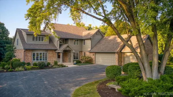 3663 Wolf Road, Oswego, IL 60543