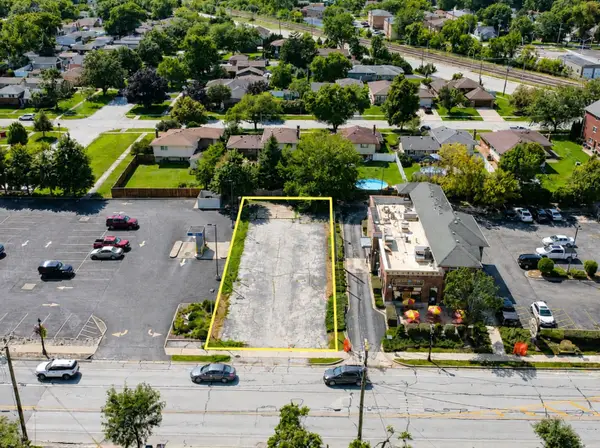 17448 Oak Park Avenue, Tinley Park, IL 60477
