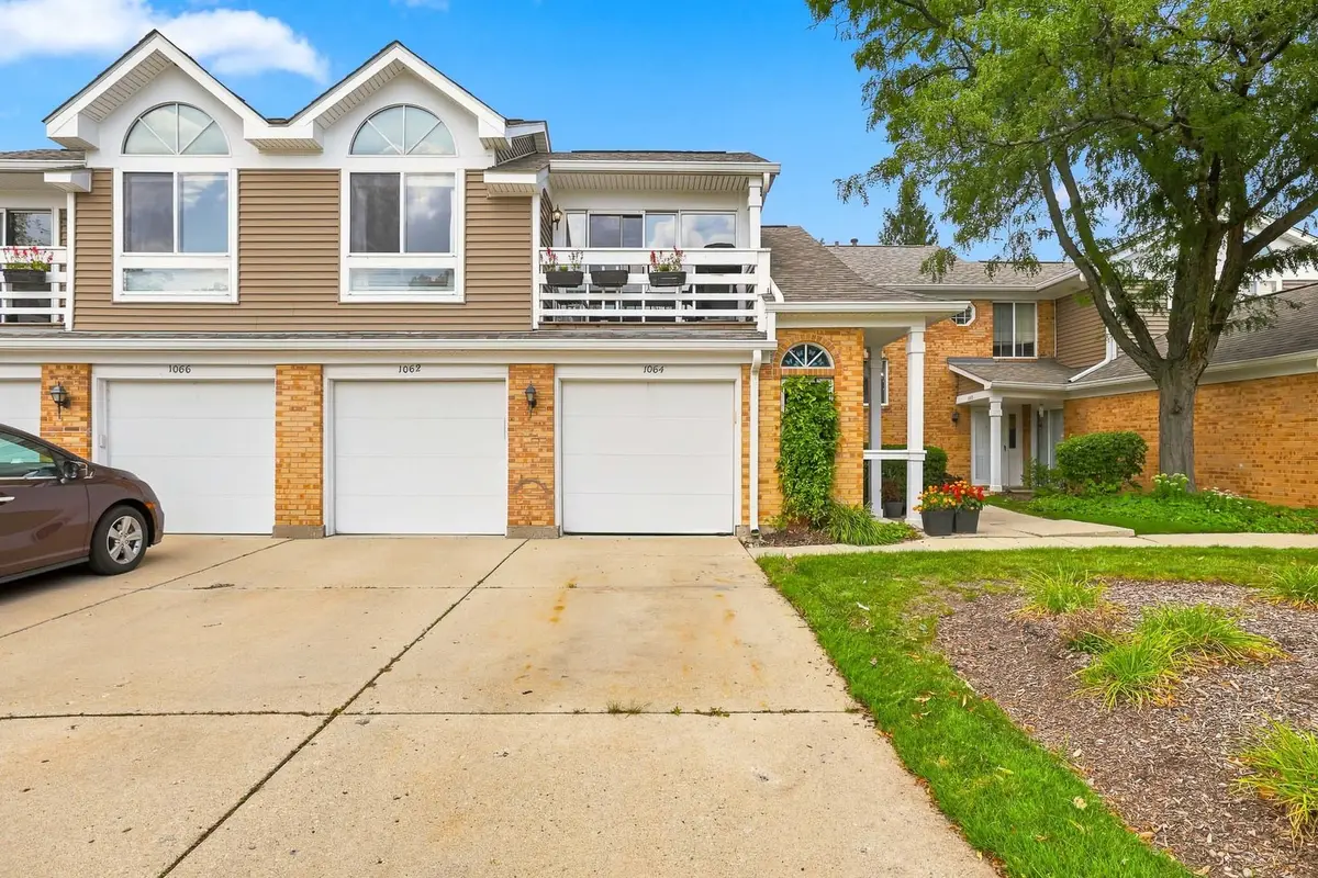 1064 Courtland Drive, Buffalo Grove, IL 60089 - #1