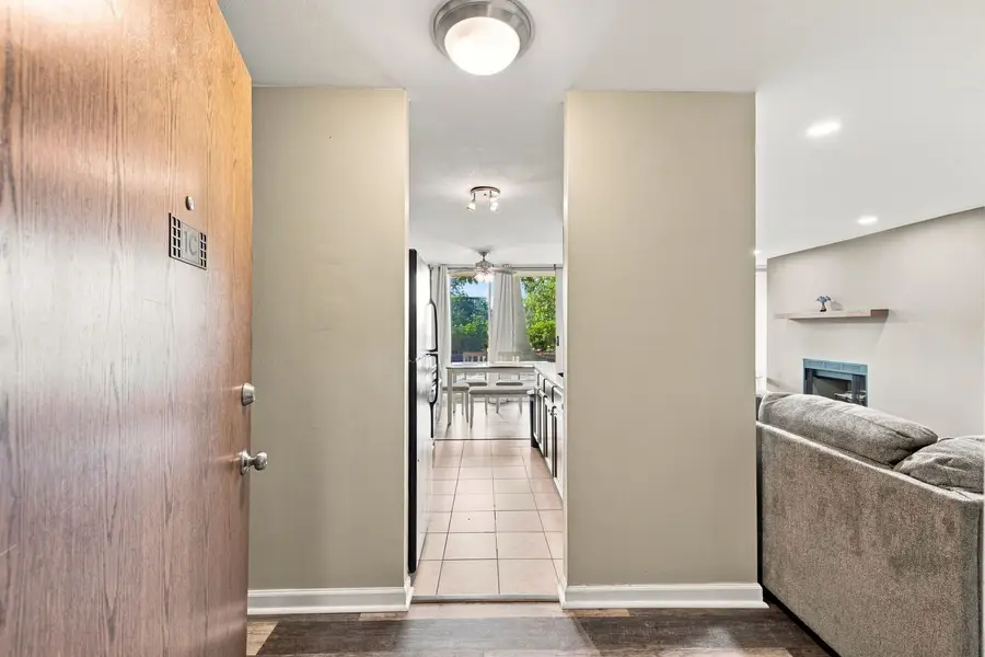 5950 Oakwood Drive #1C, Lisle, IL 60532 - #2