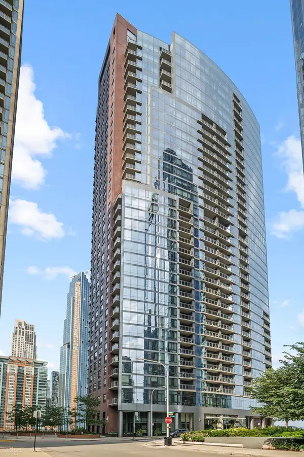 450 E Waterside Drive #2911, Chicago, IL 60601