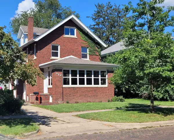 312 W White Street, Champaign, IL 61820