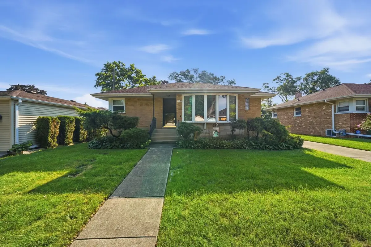 9135 Cherry Avenue, Morton Grove, IL 60053 - #1