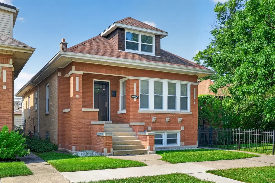 5755 W Eddy Street, Chicago, IL 60634 - #2
