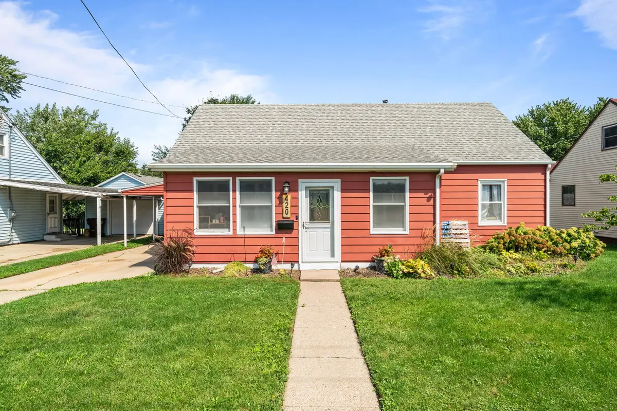 420 E Hitt Street, Mount Morris, IL 61054 - #1