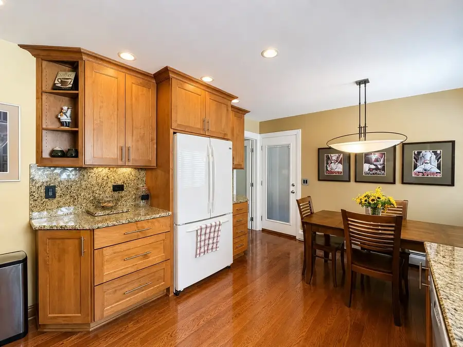 Address Withheld By Seller, Chicago, IL 60630 - #3