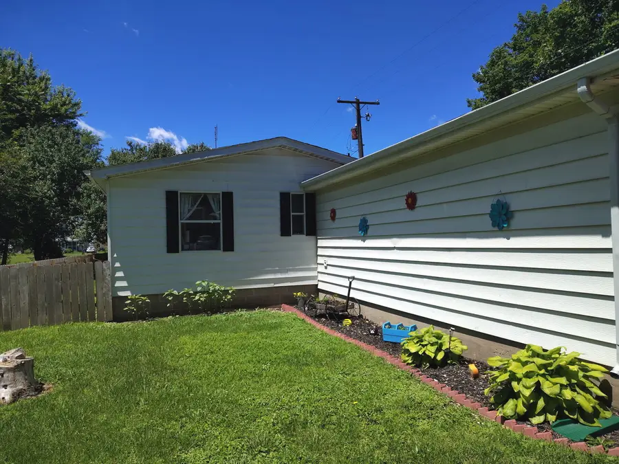 24653 2035 East Street, Ohio, IL 61328 - #2