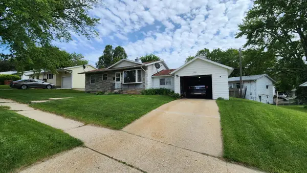 1251 W Staver Street, Freeport, IL 61032