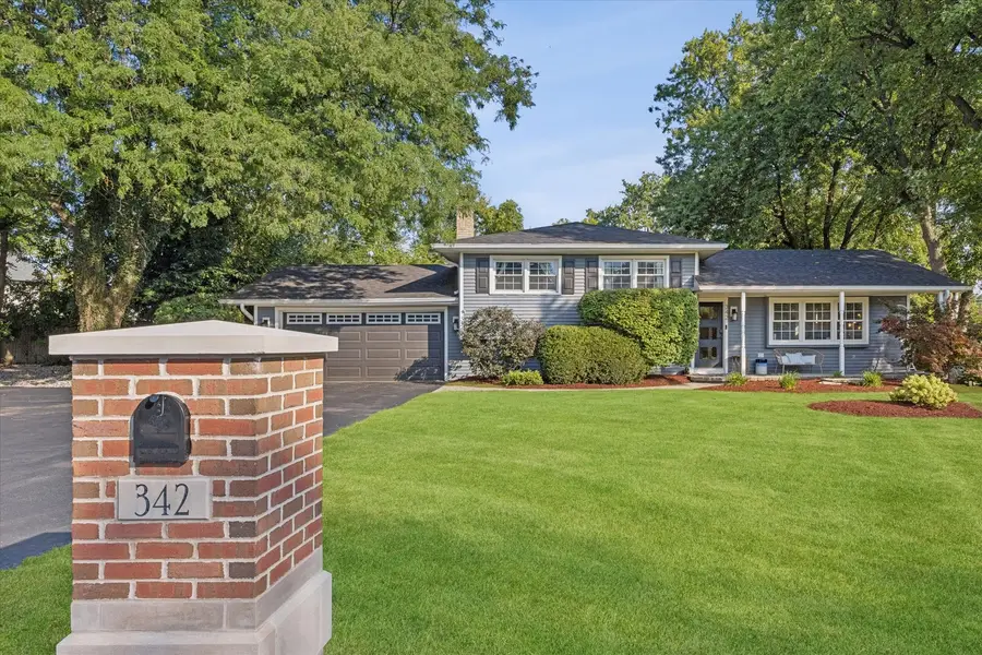 342 Janet Avenue, Darien, IL 60561 - #2