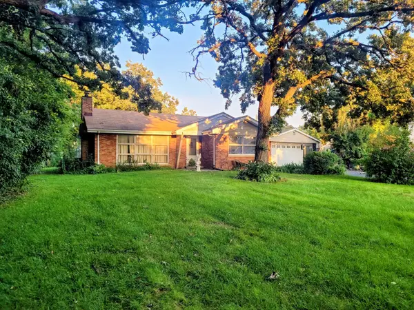 7435 Banks Street, Justice, IL 60458