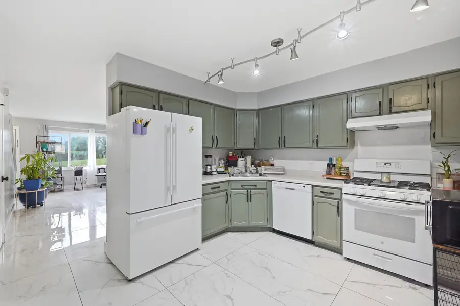 17438 W Chestnut Lane, Gurnee, IL 60031 - #2