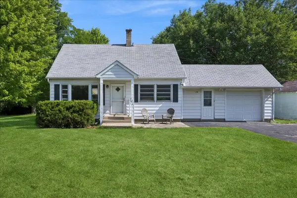 139 Kent Avenue, Wauconda, IL 60084