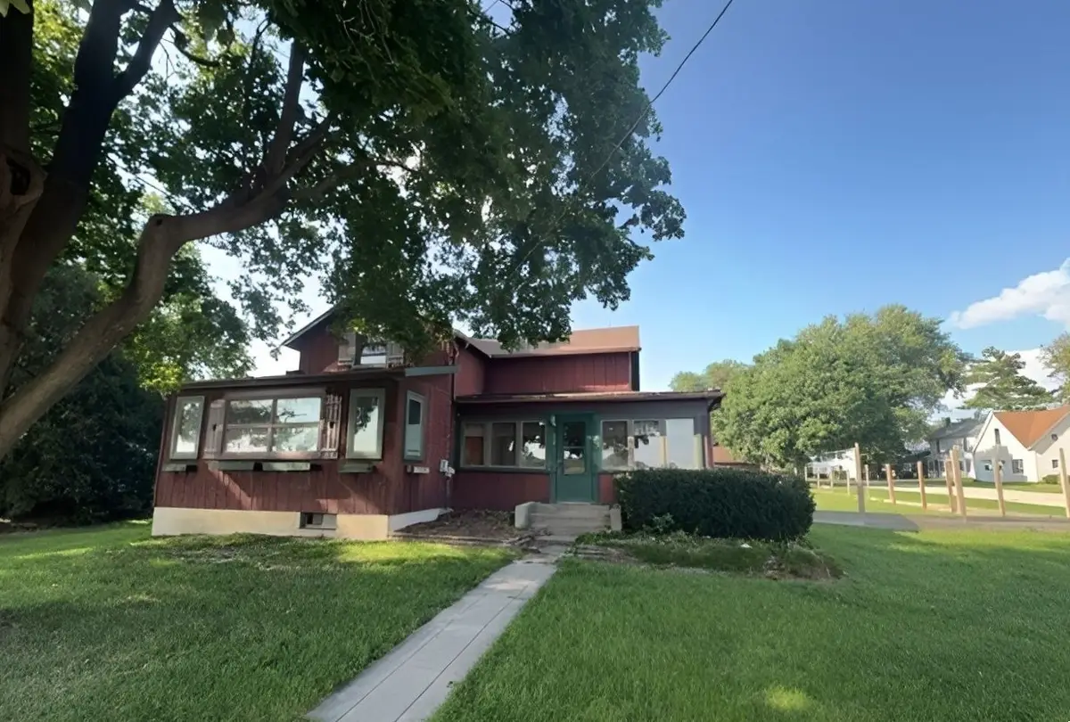 200 W Goldmine Road, Pearl City, IL 61062 - #1