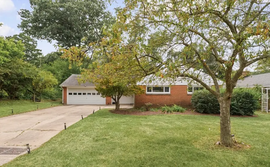 1407 W John Street, Champaign, IL 61821 - #2