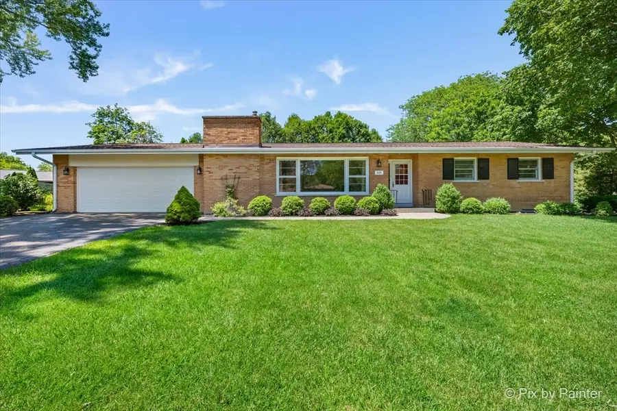 824 Skyline Drive, Barrington, IL 60010 - #2