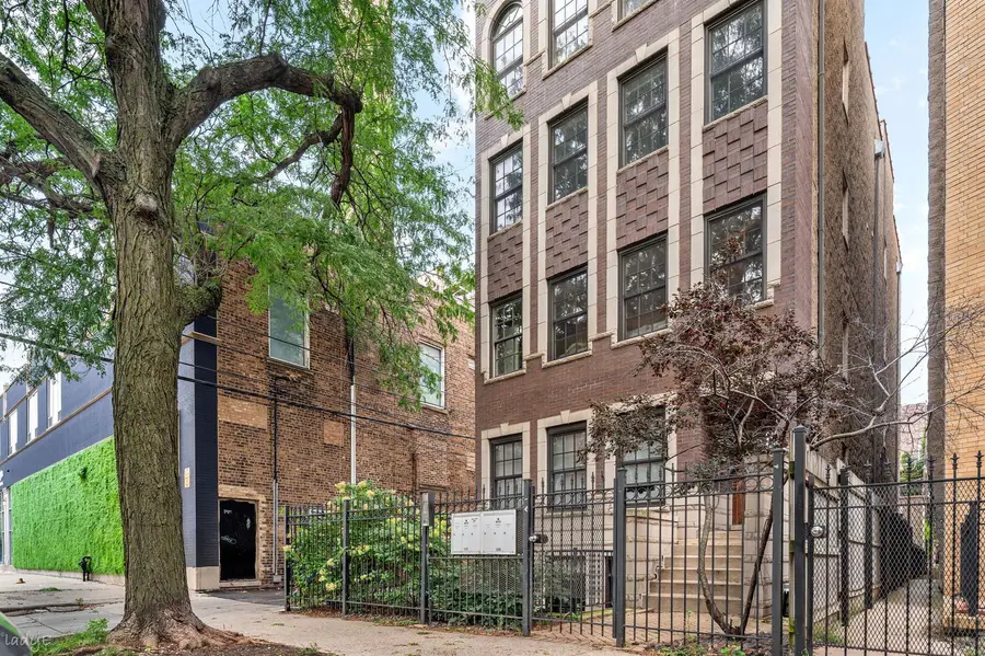 1547 N Hudson Avenue #3, Chicago, IL 60610 - #2