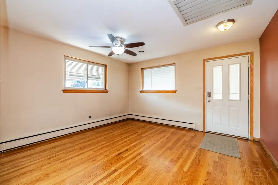 11355 S Hamlin Avenue, Chicago, IL 60655 - #2