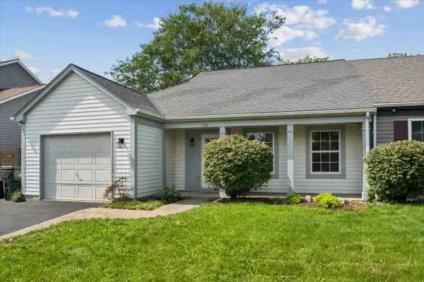 232 Dunton Court, Mundelein, IL 60060