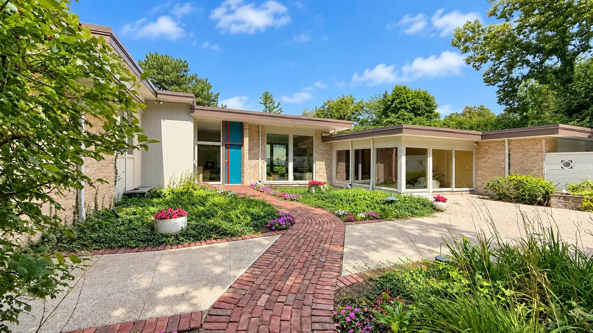 767 Whiteoaks Lane, Highland Park, IL 60035 - #1