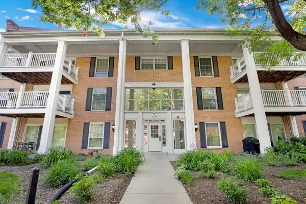 5500 Carriageway Drive #309, Rolling Meadows, IL 60008