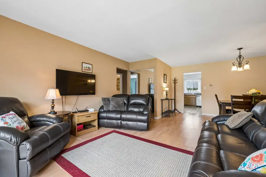 9364 Golf Road #2B, Des Plaines, IL 60016 - #3