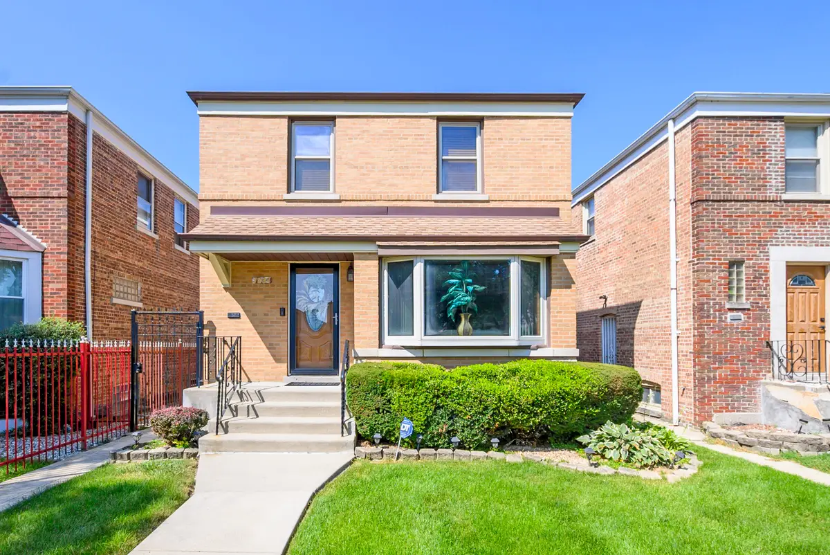 7234 S Albany Avenue, Chicago, IL 60629 - #1