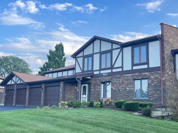 9811 W Creek Road #E2, Palos Park, IL 60464