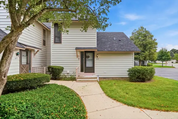 649 Beth Court, Gurnee, IL 60031