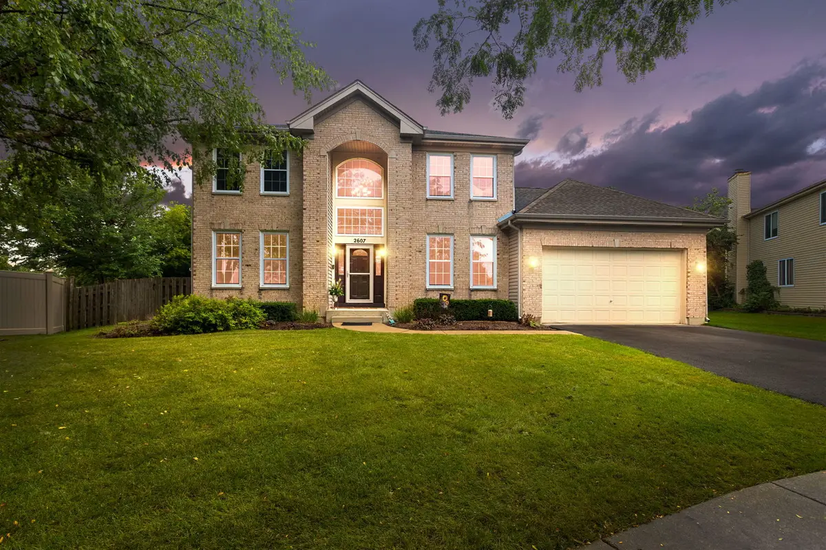 2607 W Westwood Court, Carpentersville, IL 60110 - #1