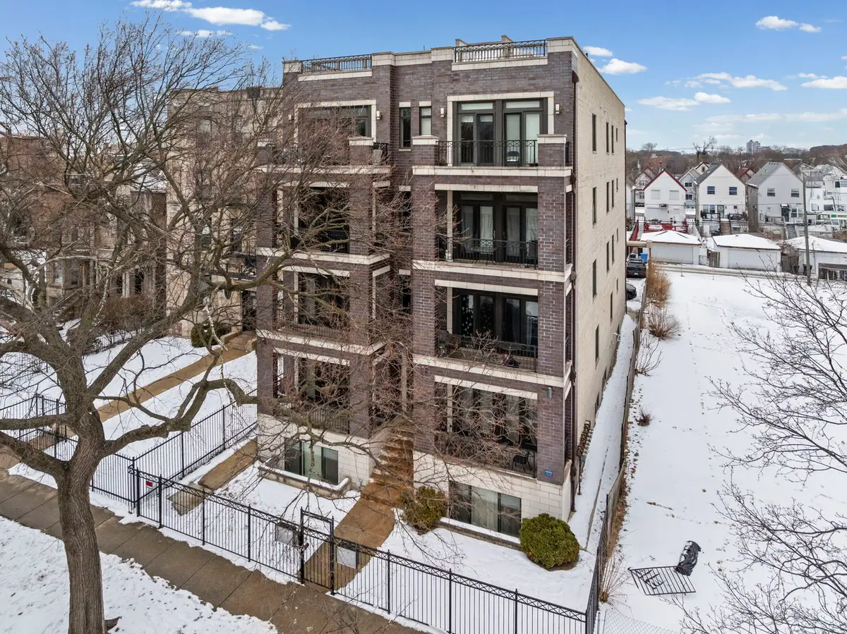 Address Withheld By Seller, Chicago, IL 60637 - #1