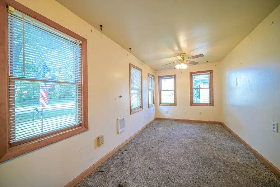 710 Glidden Avenue, Dekalb, IL 60115 - #2
