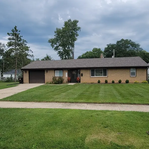 2221 Sharon Avenue, Rockford, IL 61103