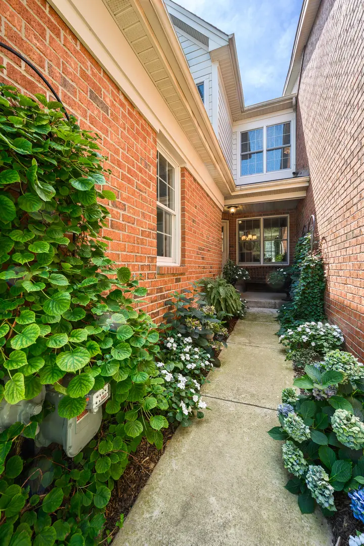 3 Winged Foot Drive, Hawthorn Woods, IL 60047 - #3