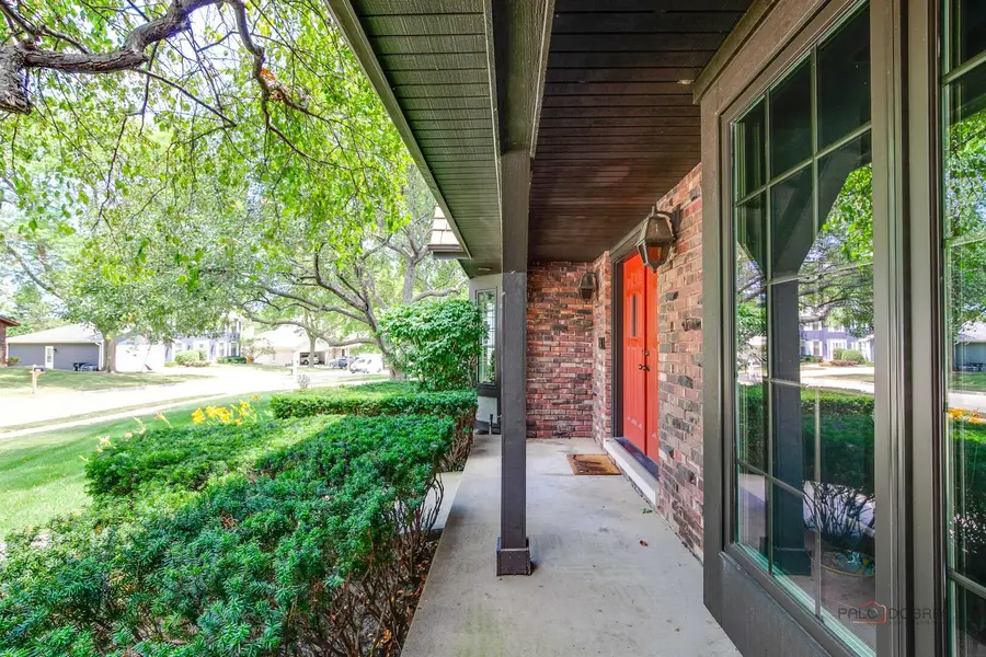 625 Mullady Parkway, Libertyville, IL 60048 - #3