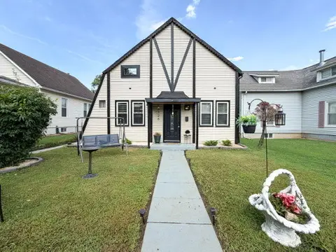 326 South Sycamore, Centralia, IL 62801 - #3