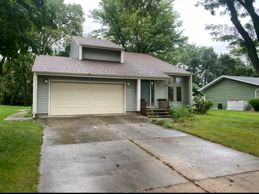 608 S Lainey Avenue, Ottawa, IL 61350 - #3