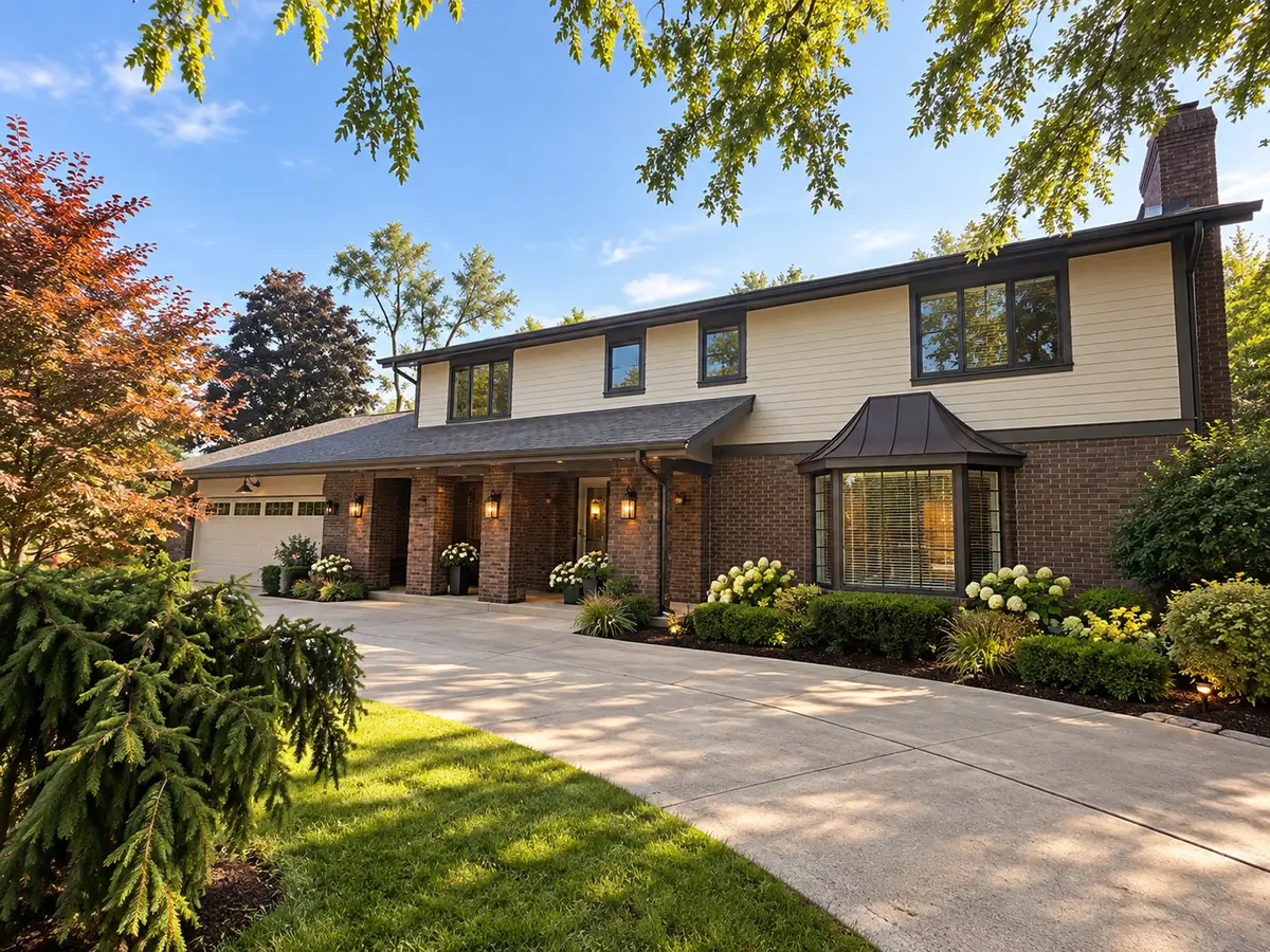 6342 Martin Drive, Willowbrook, IL 60527 - #1
