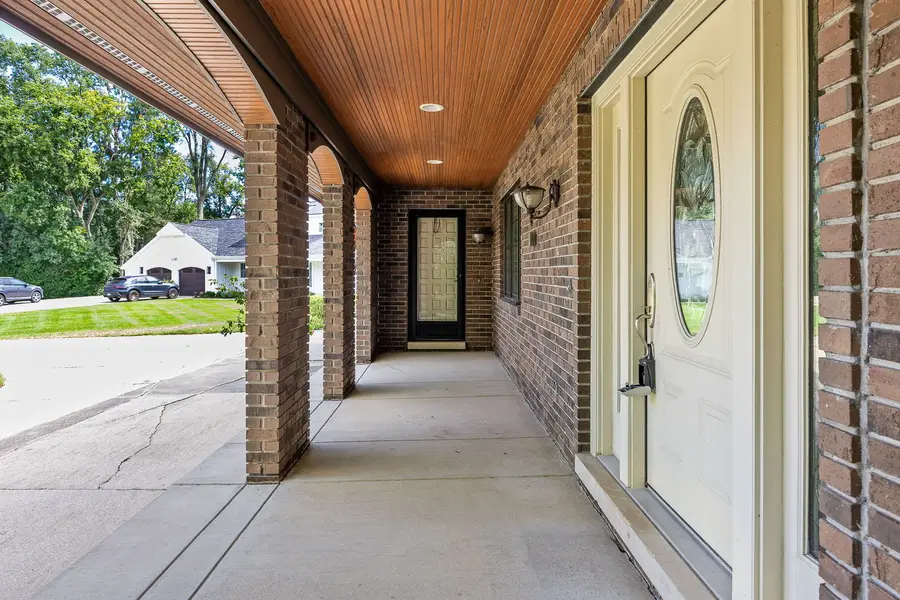 6342 Martin Drive, Willowbrook, IL 60527 - #2