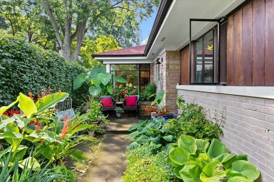 4225 Lee Street, Skokie, IL 60076 - #3