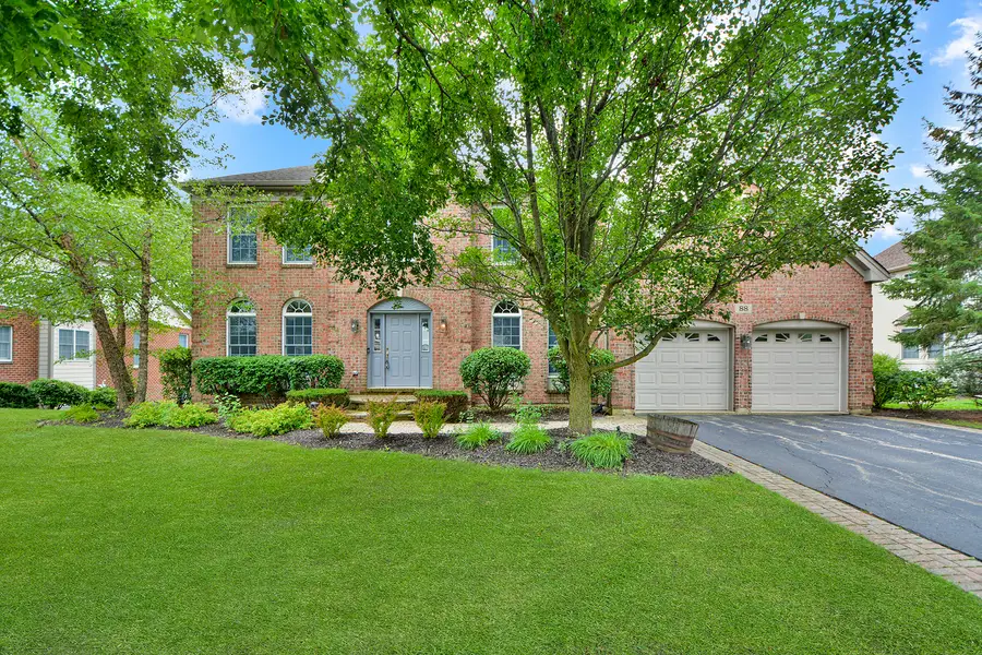88 Open Parkway S, Hawthorn Woods, IL 60047 - #2