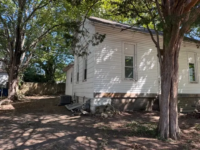 718 Harrison Street, Mount Vernon, IL 62864 - #2