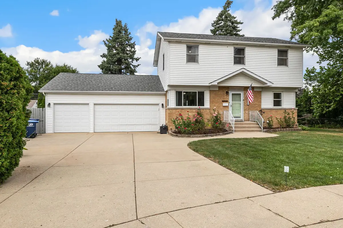 2170 Laura Lane, Des Plaines, IL 60018 - #1