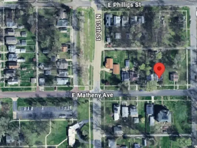 1521 E Matheny Avenue, Springfield, IL 62702 - #3