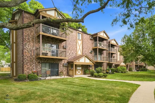 753 S Dwyer Avenue #C, Arlington Heights, IL 60005